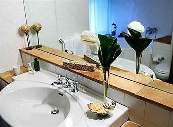 Le Radici Natura & Benessere Guest House San Casciano dei Bagni Italy